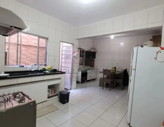 Sobrado a venda na mooca com 3 quartos e 2 vagas