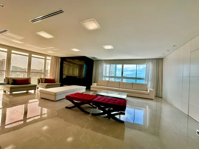 Cobertura Horizontal Vista Mar com Piscina em Balneário Camboriú