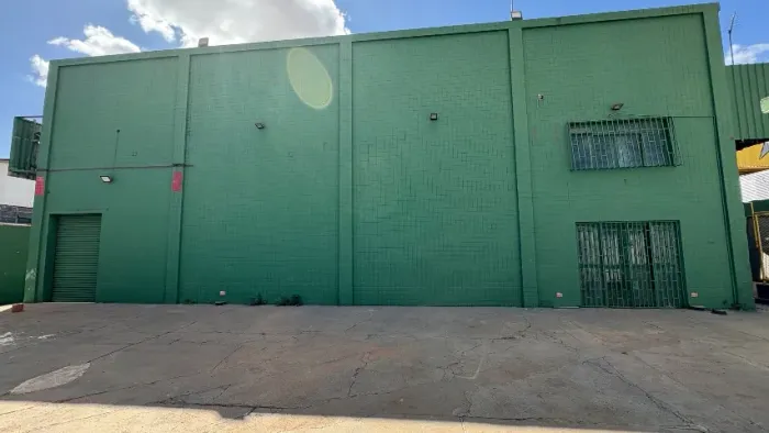LINDO GALPÃO NO SETOR DE INDÚSTRIA DA CEILÂNDIA PARA ALUGUEL