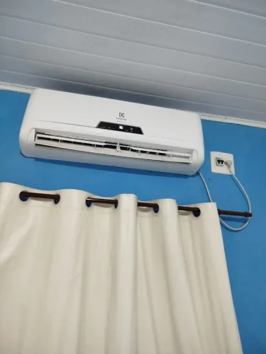 Instalação de ar condicionado ou limpeza de ar condicionado com o melhor 