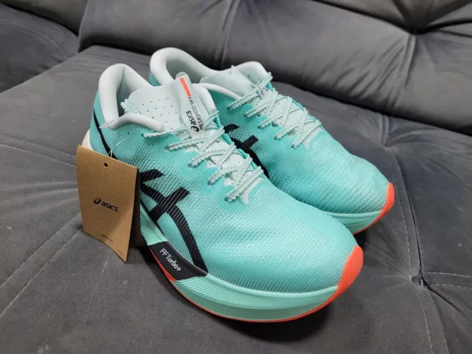 Asics gel meta speed