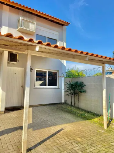 Casa em Condomínio com 2 Dormitorio(s) localizado(a) no bairro Fátima em Canoas / Ref.:321