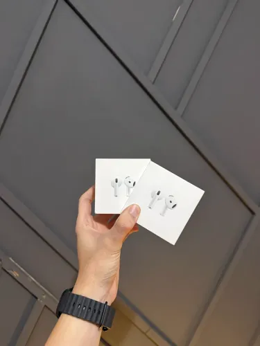 AirPods 4ª sem cancelamento de ruído