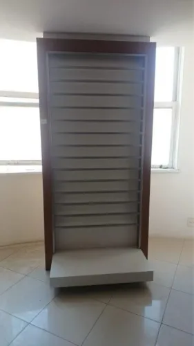 Expositor de loja 