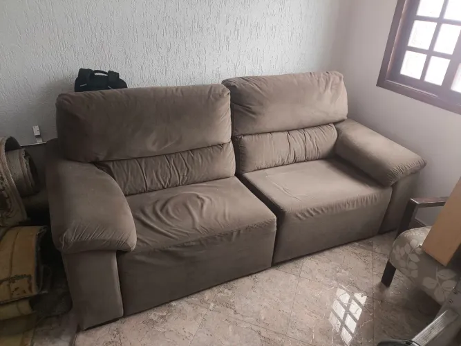 Sofá retrátil