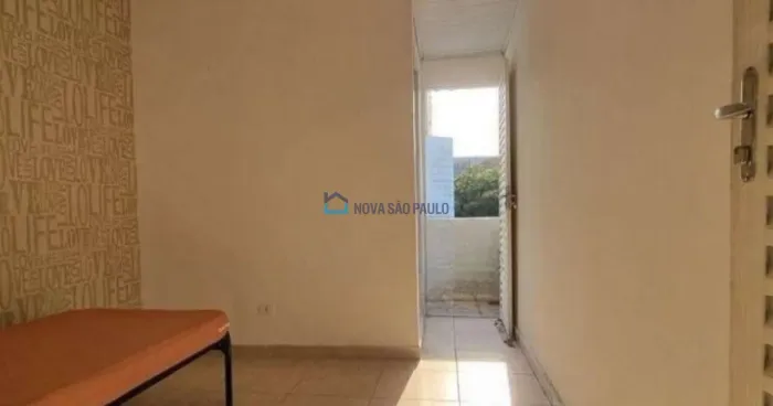 Casa em Vila - 5 vagas - Cambuci