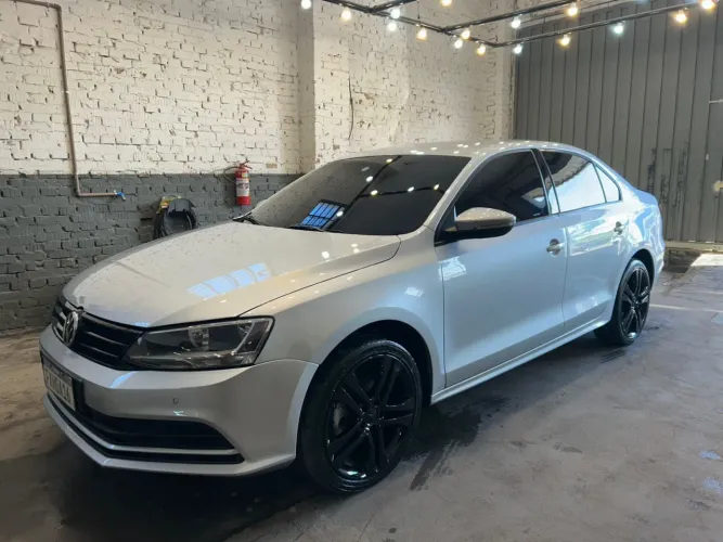 Volkswagen Jetta Trendline 1.4 TSI 16V 4P Aut. 2016