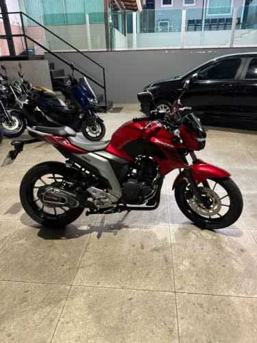 Fazer 250 ano 2023 km 16.900 manual chave reserva