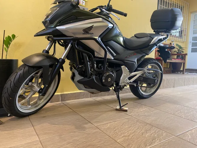 Honda Nc 750 X Abs completa
