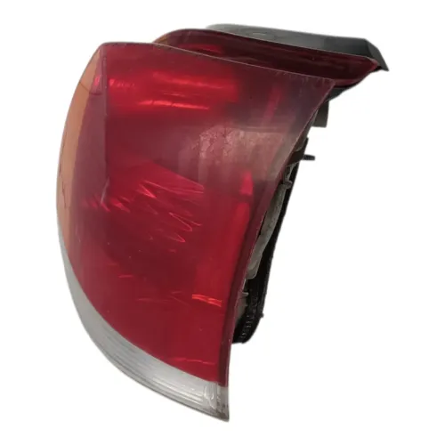 Lanterna Farol Traseiro Direito Fiat Palio 2001 2003 Direito/passageiro Vermelho