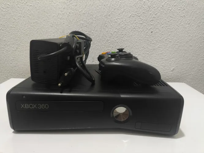 Xbox 360 RGH 57 jogos e emuladores no HD 