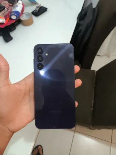 Samsung Galaxy A15 com caixa sem marca de uso(negócio valores)