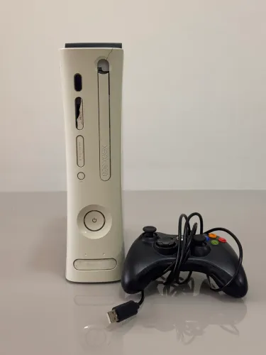 Xbox 360 desbloqueado com 5 jogos