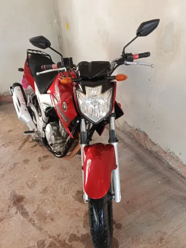 Fazer 250 relíquia.