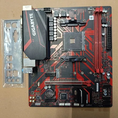 PLACA GIGABYTE B450M GAMINIG