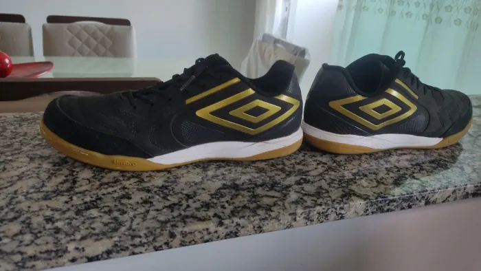 Chuteira Umbro Pro 5 Bump Club 