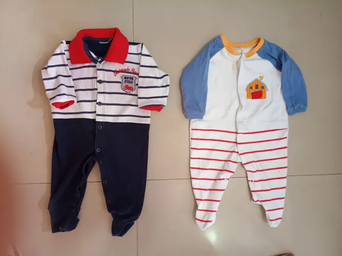 Lote de roupas de bebê 