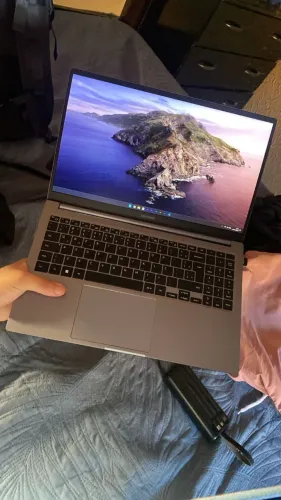 Notebook Samsung Galaxy Book 4 - 16GB RAM | 1TB SSD | MX570A 4GB | Estado de novo