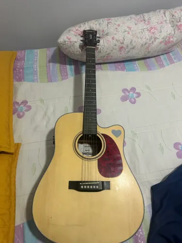Violão Waldman