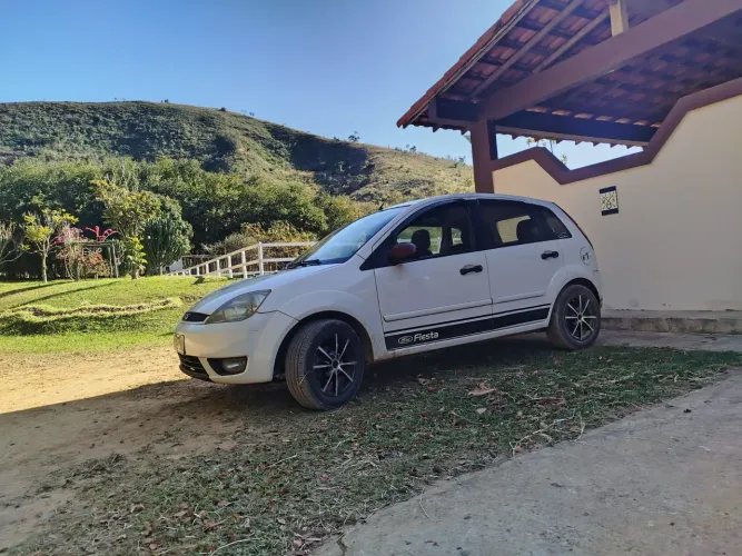 Ford Fiesta Class 1.6 8V 98cv 5P 2003