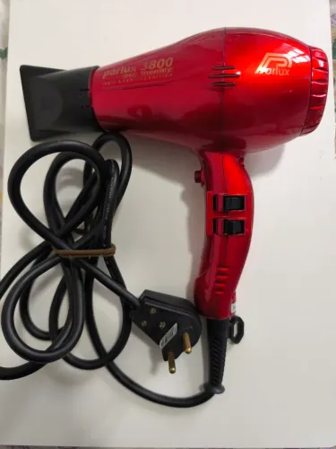 Secador de cabelo 220v