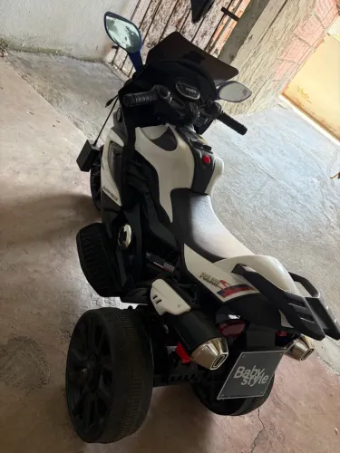 Moto elétrica infantil baby Style policial