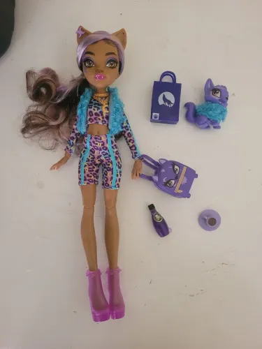 Clawdeen Faboolous Pet