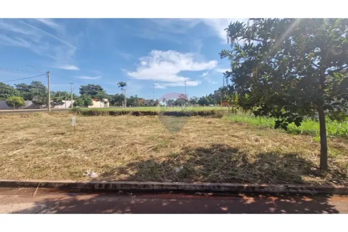 Terreno no centro de Jurucê, Jardinópolis