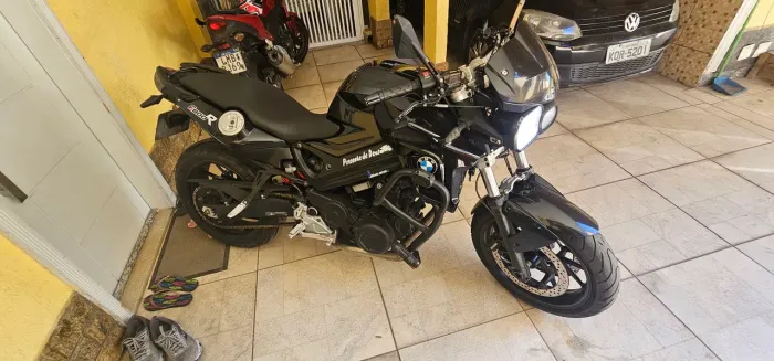 Bmw f 800r cor preto perfeita 