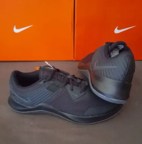 Tênis Nike MC Trainer black Tam-39 (original / novo)