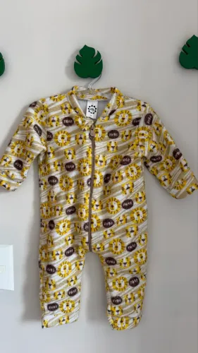 Vendo roupas infantis