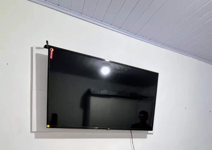 TV. LG SMART 50 POLEGADAS