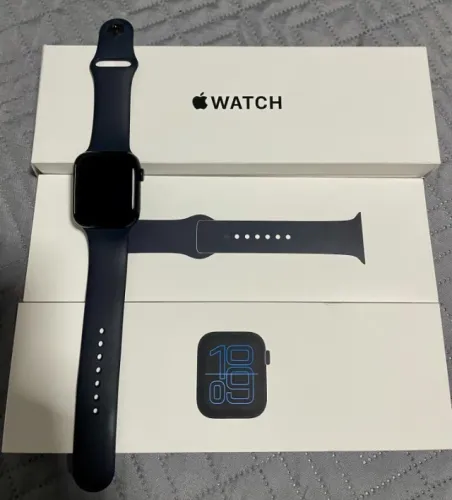 Apple Watch SE 3 44mm Midnight