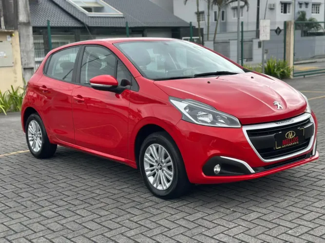 Peugeot 208 Active 1.2 Flex 12V 5P Mec. 2018