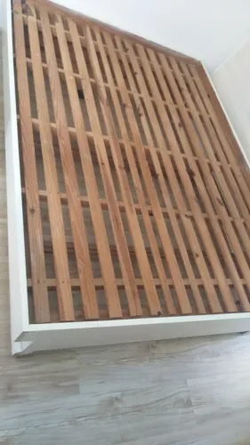 CAMA DE CASAL.