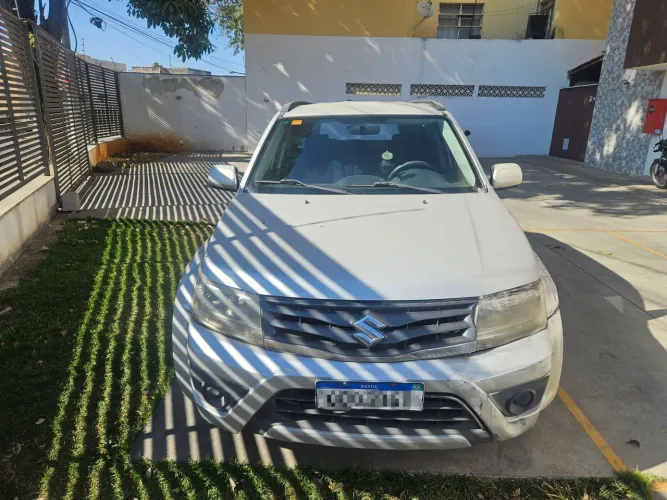 Suzuki Grand Vitara 2.0 16V 4x2/4x4 5P Mec. 2014