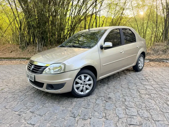 Renault Logan Expres./exp. UP Hi-flex 1.0 16V 4P 2013
