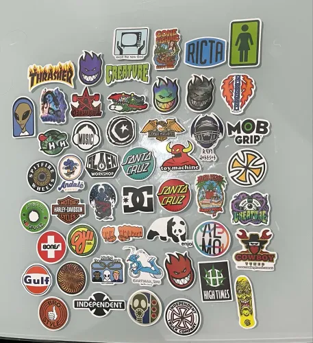 50 adesivos auto colante skate