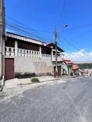 Casa excelente localizado no Jardim dos comerciários