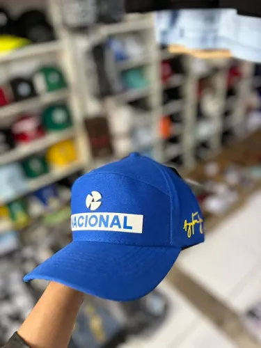 Boné nacional azul