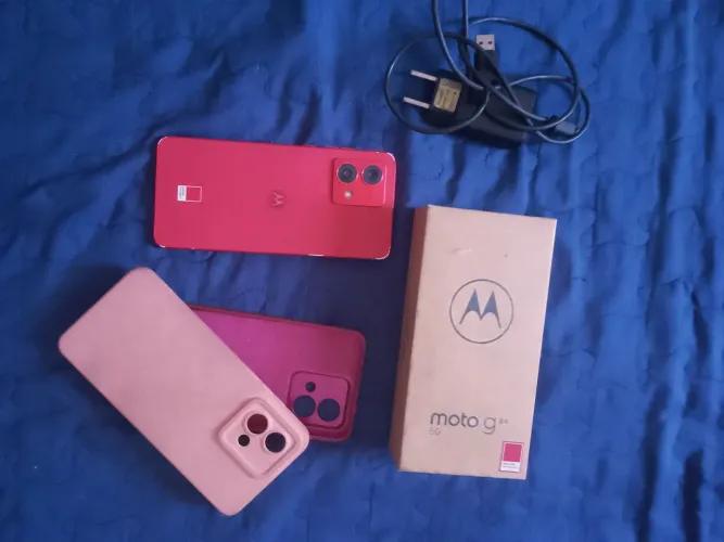 Vendo moto g 84 5g 256gb