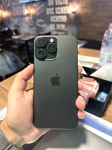 ? iPhone 15 Pro Max - 256 GB - Grafite