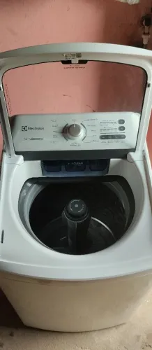 MÁQUINA ELETROLUX 14 KG