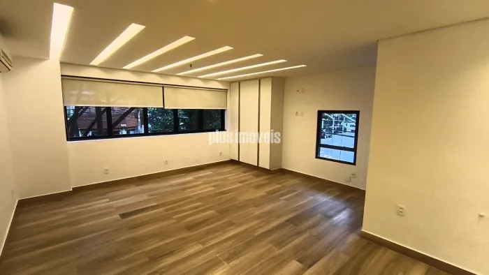 CONJUNTO COMERCIAL - VÃO LIVRE - JARDINS