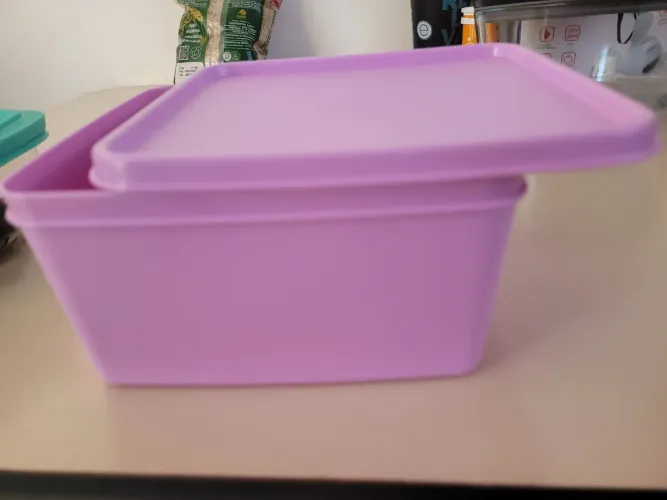 Vendo tupperware 1,2l (novo)