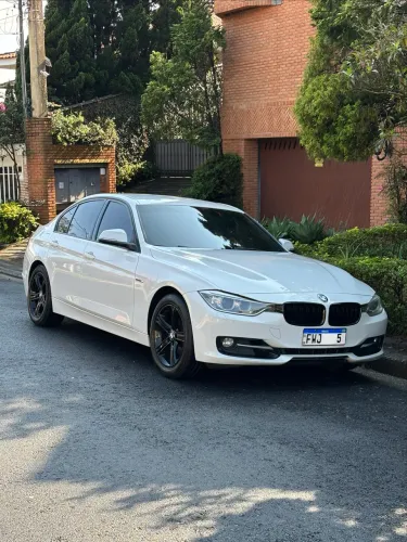 BMW 320I A Modern/sport TB 2.0/a.flex 16V 4P 2015