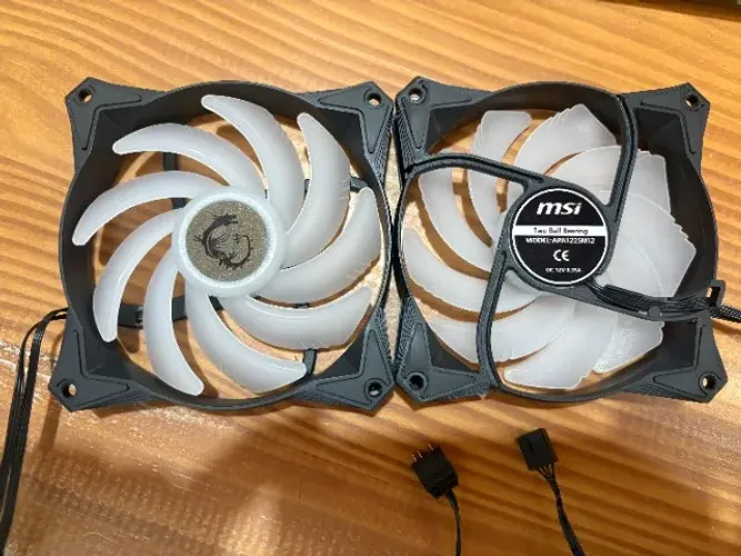 2x ventoinhas MSI APA1225M12 120mm ARGB