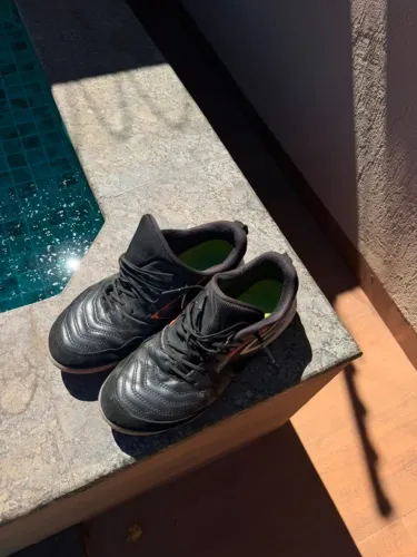 ? Vendo Umbro Pro 5 Original - Estado de Novo