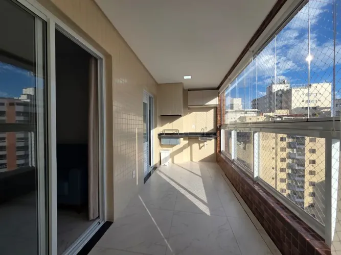 Apartamento 2 quartos, 2 suítes, sacada gourmet, lazer completo Praia Grande