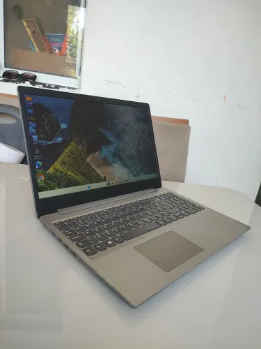 Notebook Lenovo, ideapad 4GB + 128GB. Semi Novo. NOTEBOOK SEMINOVO FUNCIONANDO 100%
